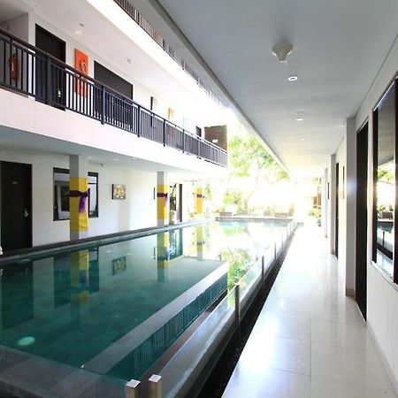 Gosyen Hotel Legian Extérieur photo