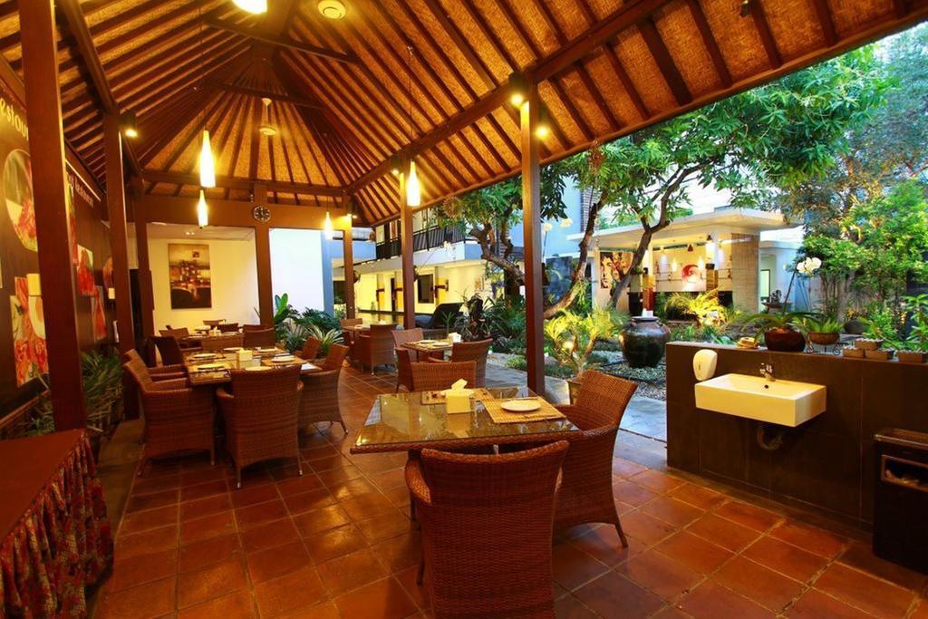 Gosyen Hotel Legian Extérieur photo