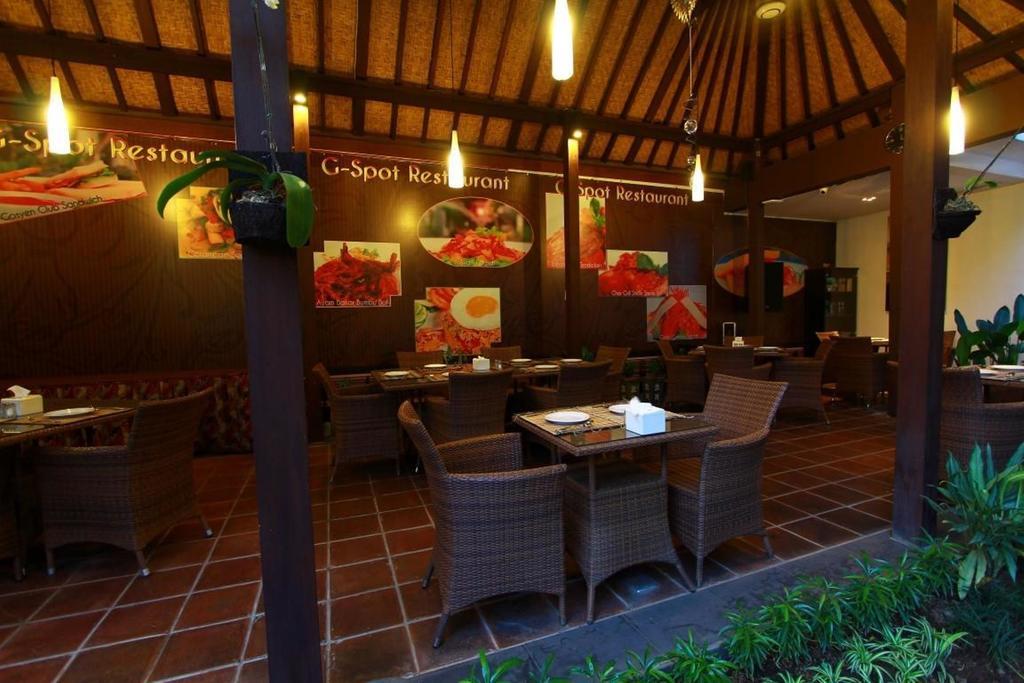 Gosyen Hotel Legian Extérieur photo