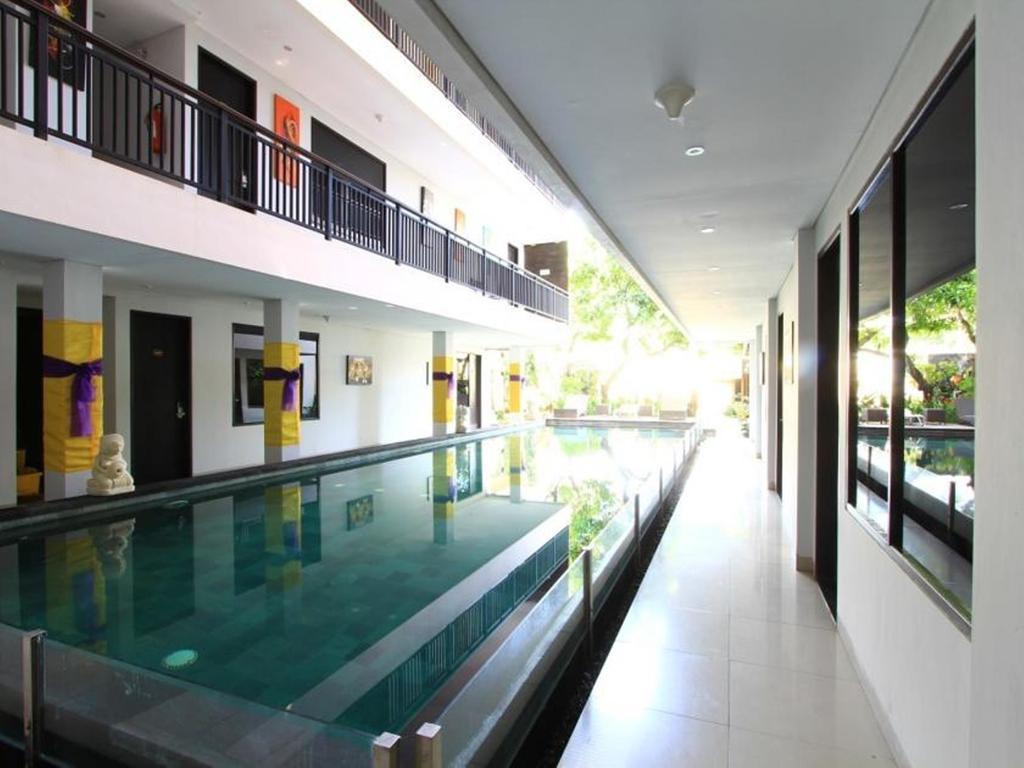Gosyen Hotel Legian Extérieur photo