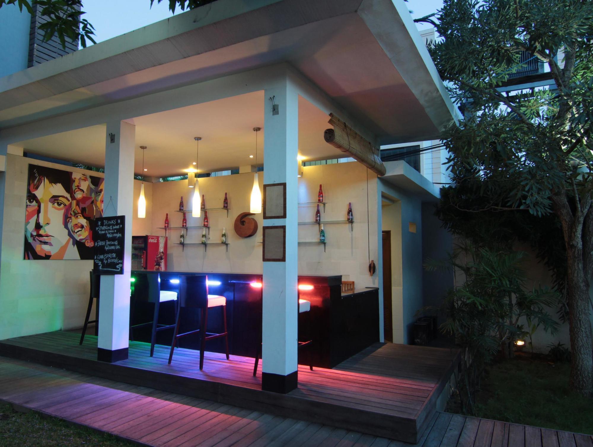 Gosyen Hotel Legian Extérieur photo